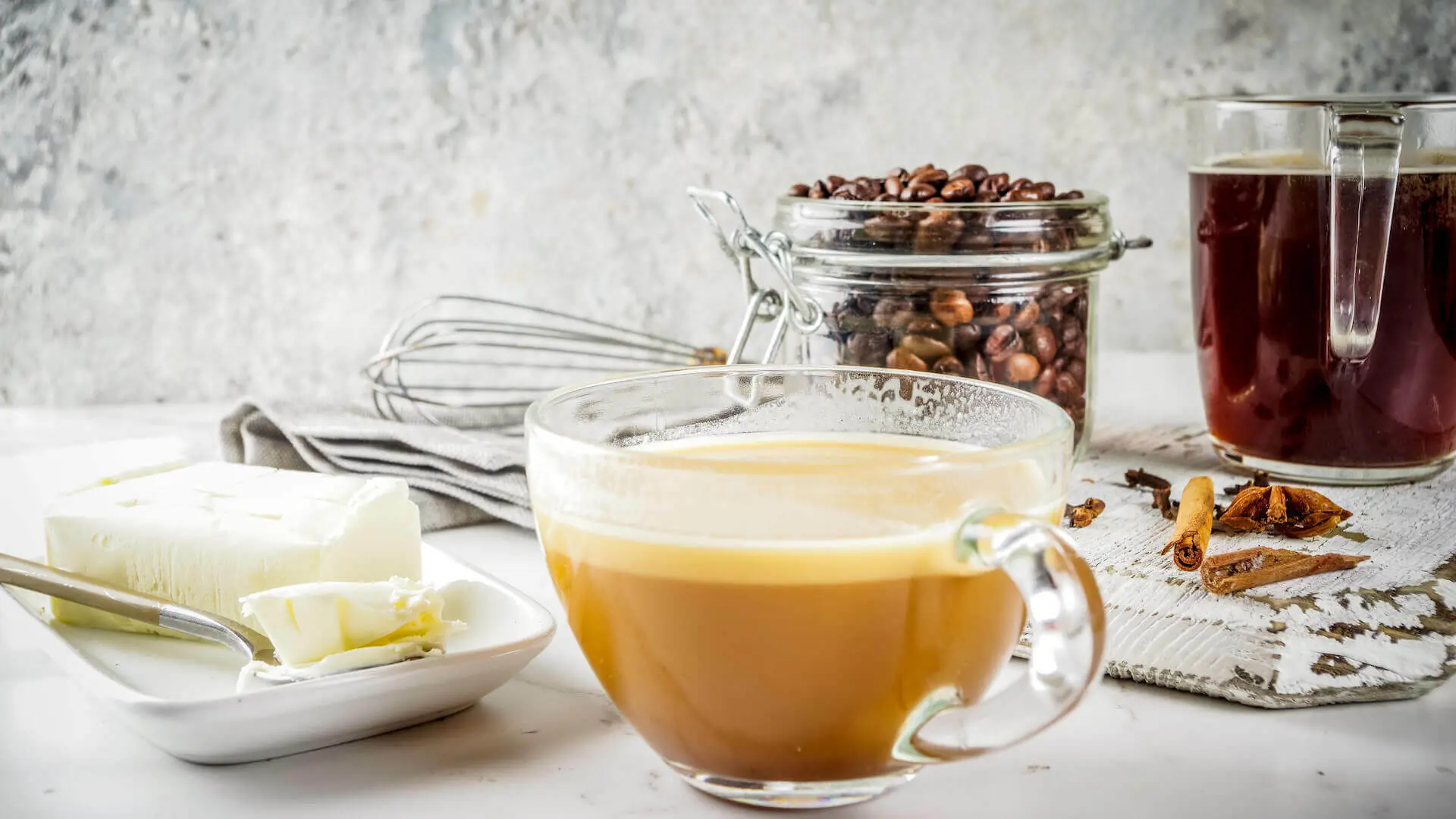 Bulletproof coffee, czyli kuloodporna kawa – prawidłowy przepis